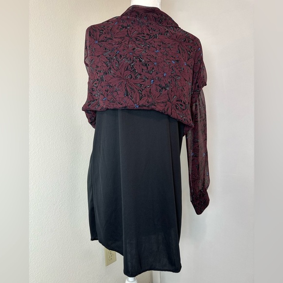ASTR Burgundy Floral Back Cutout Shift Dress Long Sleeve EUC - Picture 8 of 10